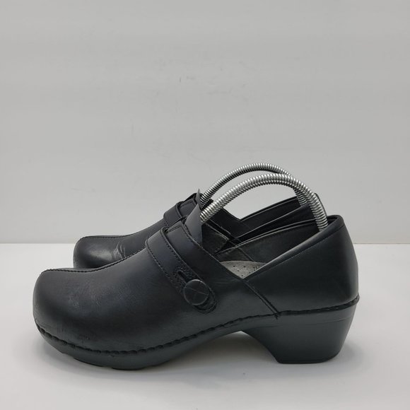 Dansko Solstice Women's Black Leather Slip On Button Clog Shoes US Size 9 EU 41 - Picture 2 of 8